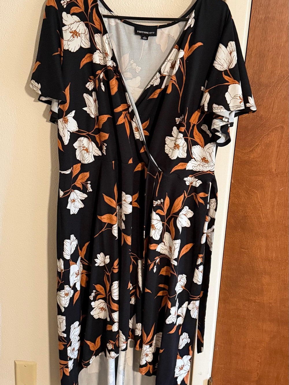 ✨ 2/$25 or 3/$30 SALE - 
Fortune & Ivy Black Floral High-Low Wrap Dress with Rus